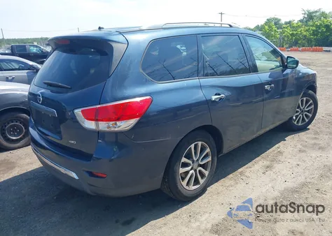 2015 Nissan Pathfinder S z USA, uszkodzony, nr VIN 5N1AR2MM1FC682747
